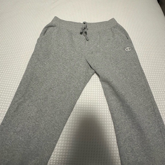 Champion Joggers - Picture 2 of 4